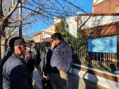 Tras una manifestación, los ceramistas se reunirán con el secretario de energía Darío Martínez