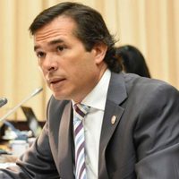 José Gerez presentó un proyecto que busca regularizar los juicios directos