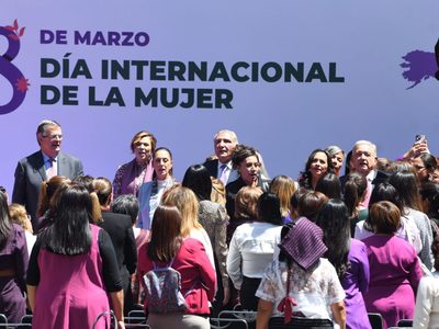 AMLO: la Cuarta Transformación ya es feminista