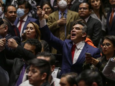“¡Le cumplimos a México!” dice “Alito” tras voto en contra de la reforma electoral de AMLO