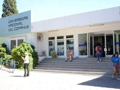 La UNComa estará en la Feria IT Joven de Tecnópolis con una muestra interactiva de dinosaurios