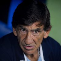 No fue suspendido: la particular sanción que recibió Gustavo Costas por parte de AFA