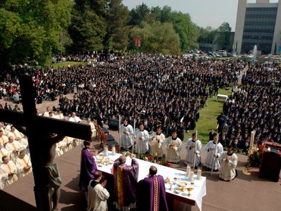 La crisis moral de la Legión de Cristo alcanza sus finanzas
