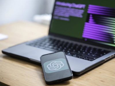 ChatGPT priorizará seguridad de adolescentes y promoverá que pidan apoyo en el mundo real