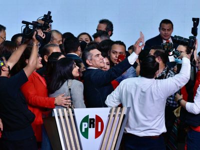 PRI celebra resolución del INE que obliga a bajar spots de arranque de campaña de Sheinbaum