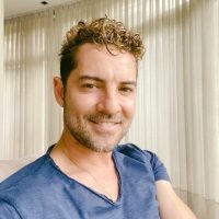"Bienvenida al mundo": David Bisbal enterneció las redes con la primera foto de su hija Bianca