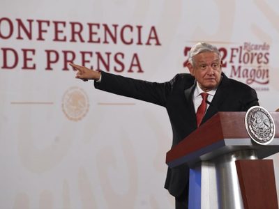 "¿Que si hay tiro? Pues claro que sí", responde López Obrador a sus adversarios