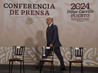 Estos fueron los principales temas de la conferencia mañanera de AMLO del 14 de febrero (Video)