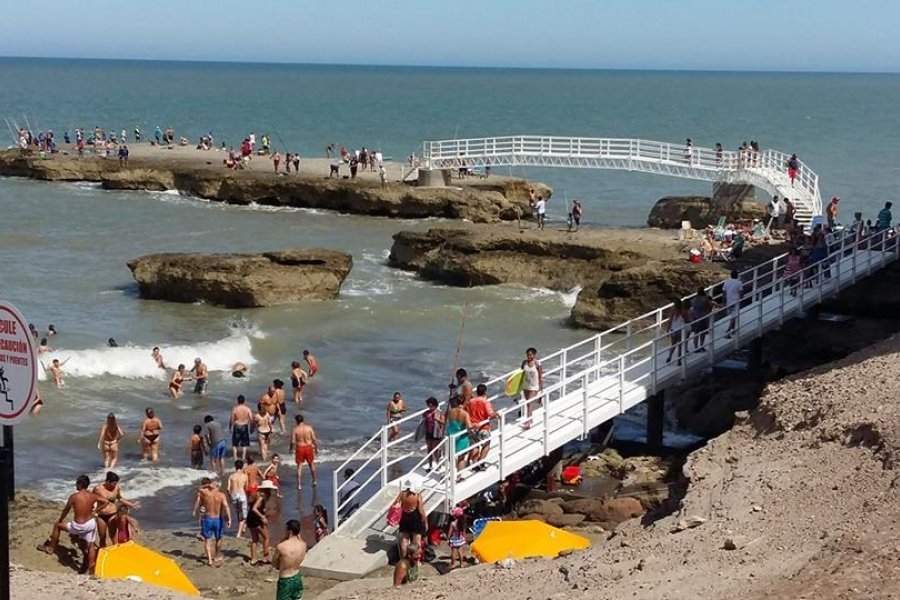 Derrumbe de un acantilado con un herido ¡Atención Viedma! Fuente: (Instagram)