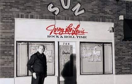 Pianista y cantante estadounidense de rock and roll, Jerry Lee Lewis