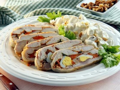 Matambre de pollo: económico, rendidor y más rico que el comprado, la receta de la abuela que es un 10