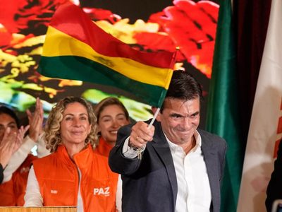 Rodrigo Paz asumió la presidencia de Bolivia y pidió el fin del “aislamiento ideológico”