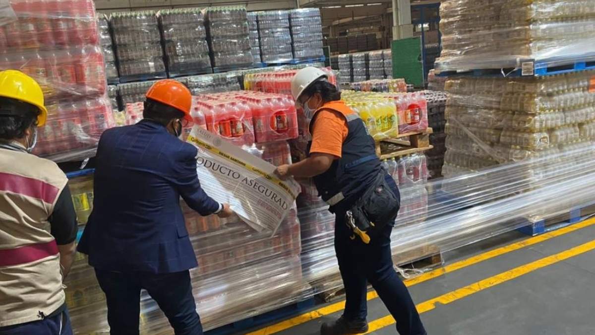 La Cofepris aseguró productos Peperami, Chaparrita y Barrilito