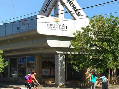 Remodelan el edificio de la Subsecretaría de Turismo