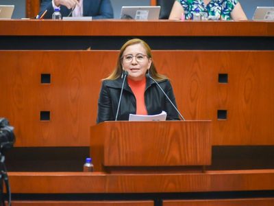 Diputada estalla contra reporteros tras la difusión de fotos de su esposo en camioneta de 2 mdp