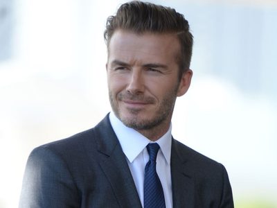 ¡Que nadie se mueva! David Beckham entrando al jacuzzi te va a dejar paralizada ¡Dios del olimpo!