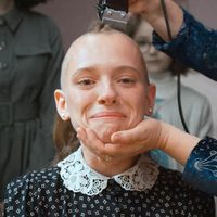 Efecto "Unorthodox": Netflix TRIPLICA apuestas y te ofrece más sobre la vida judía jasídica ¡WOW!