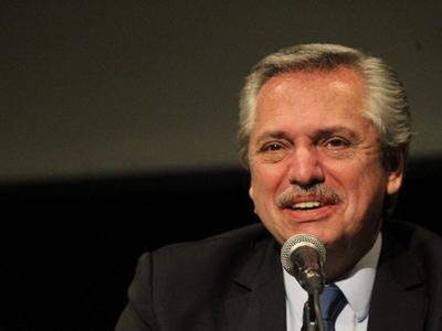 Alberto Fernández se mostró a favor de debatir sobre la legalización del cannabis