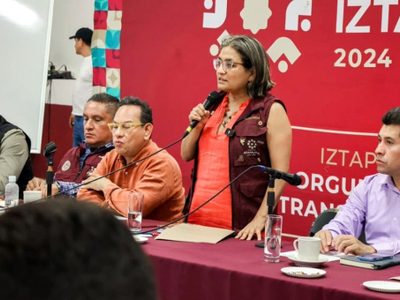 Iztapalapa y Nezahualcóyotl firman convenio para reordenar el tianguis de Avenida Texcoco