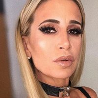 "No todo es destapes y bikinis..." Florencia Peña sorprende en sus vacaciones. ¡No está sola!