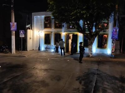 Abandonan cuatro cuerpos sobre la Autopista del Sol en Chilpancingo
