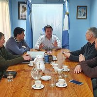 Villa La Angostura: Stefani se reunió con autoridades de EPAS para mejorar el servicio