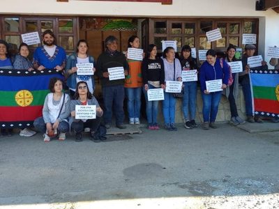 La comunidad de la Escuela 161 de Payla Menuko pide que se retome la obra de ampliación en su edific