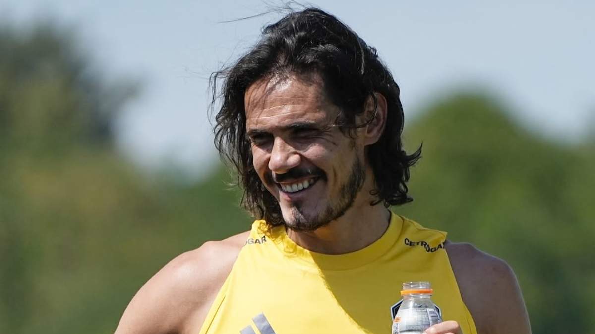 Edinson Cavani Fuente: (X)
