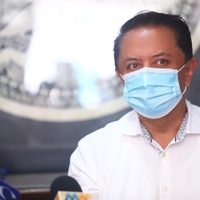 Amílcar Sandoval se baja de la contienda por candidatura de Morena al gobierno de Guerrero