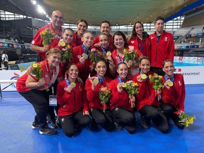 Pese a humillaciones y maltratos, en la natación artística el equipo mexicano peleará por medalla