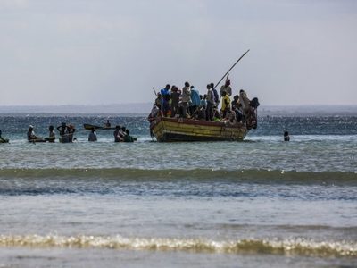 Más de 90 muertos en un accidente de ferry en Mozambique