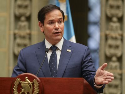 Marco Rubio agradece a Juan Ramón de la Fuente el despliegue de 10 mil militares en la frontera