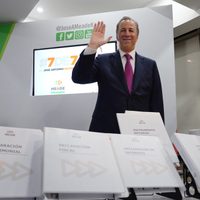 Ni con su "7 de 7" logra Meade darle color a su campaña