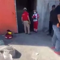 Mueren cuatro trabajadores al caer ascensor de carga en Monterrey