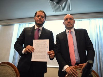 Encinas fabricó pruebas contra militares detenidos por caso Ayotzinapa: Abogados