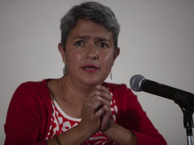 Se quejan de Karla Quintana por revelar el hallazgo de un campo de exterminio en Nuevo Laredo