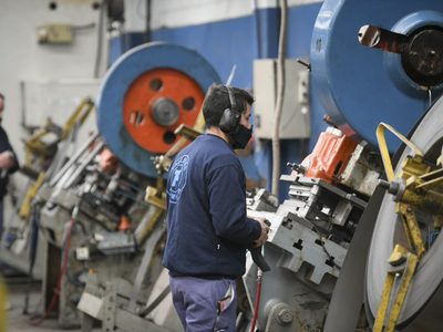 INDEC publicó el Índice de Producción Industrial: estas son las cifras de agosto