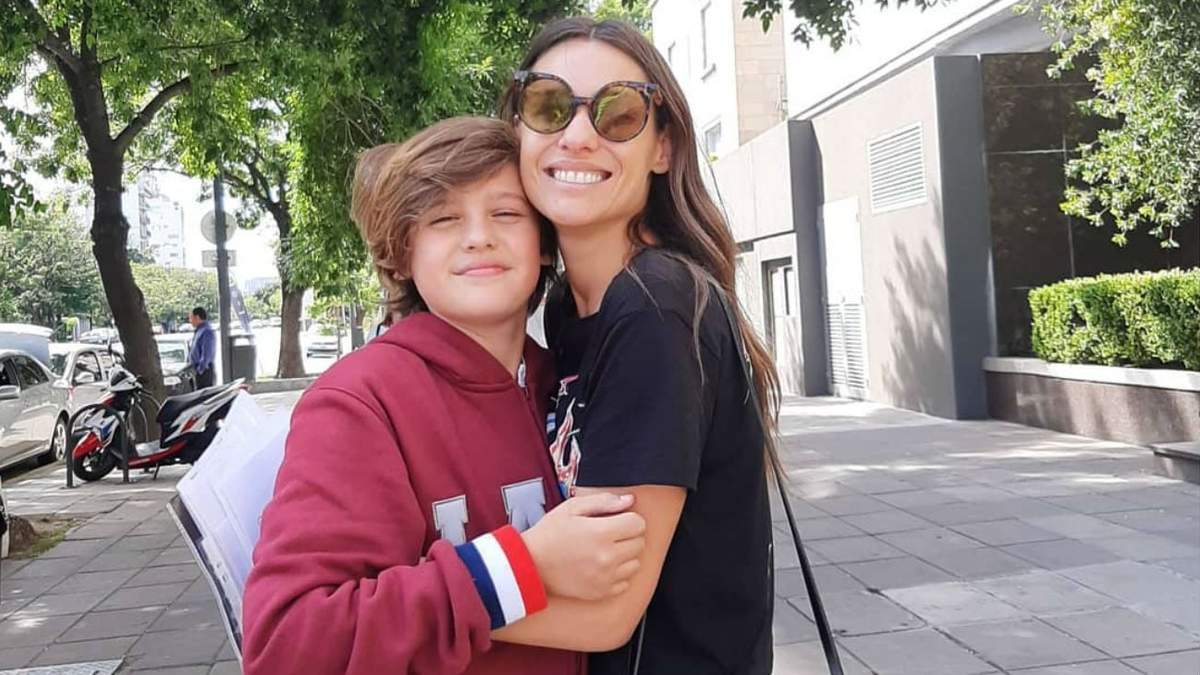 Pampita y Bautista Vicuña. Fuente: (Instagram)