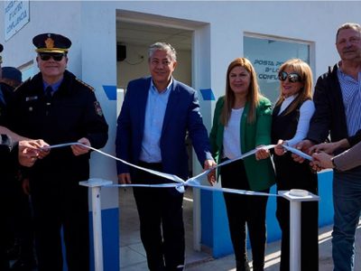 El Gobierno inauguró una posta policial en Plottier y destacó la inversión en seguridad