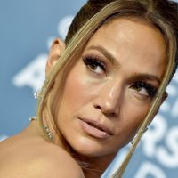 Jennifer López postea una foto retro que deja a todos sin aliento ¡Una tigresa!