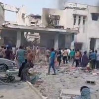 Bombardeo israelí contra una escuela deja 57 niñas muertas, denuncia Irán (Video)