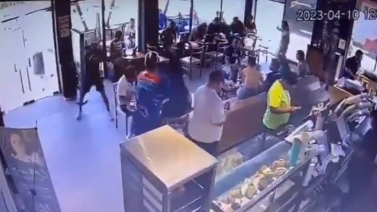 El ataque contra un empresario en una cafetería de Tulum