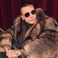 Fiel a su estilo, Alex Caniggia irrumpió en las redes con una extravagante renovación en su imagen