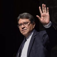 Habrá parálisis legislativa si Morena se impone en San Lázaro: Monreal