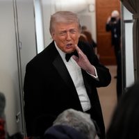 Trump asegura que pidió a Sheinbaum que no diera petróleo a Cuba y “ella no está enviando nada”