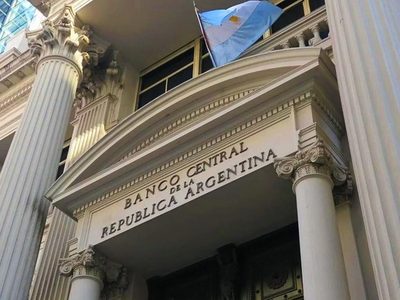 El Banco Central estableció nuevos límites al dólar para desalentar a los especuladores
