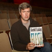 El escritor David Szalay gana el Premio Booker de ficción por su novela “Flesh”