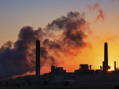 La Agencia Internacional de la Energía advirtió sobre el consumo de combustibles fósiles en 2021