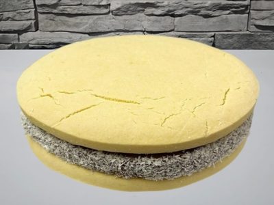 Torta alfajor de maicena: un clásico bien argentino, fácil de hacer y que todos aman