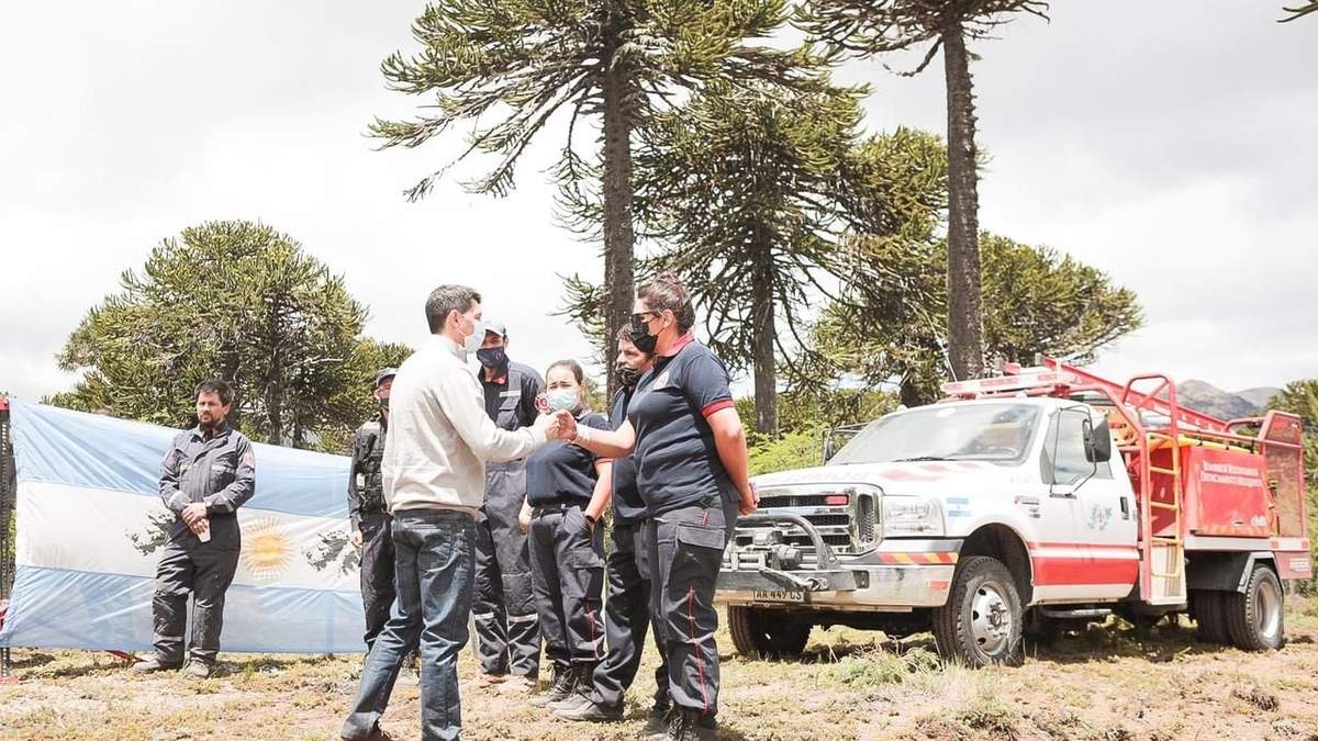 Bomberos de Neuquén. Fuente: (Twitter)